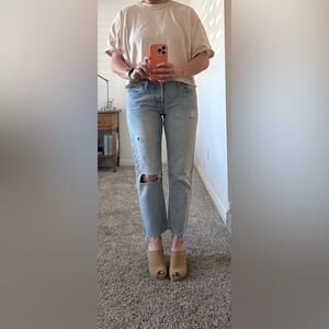 Levi’s Midrise Crop Jeans